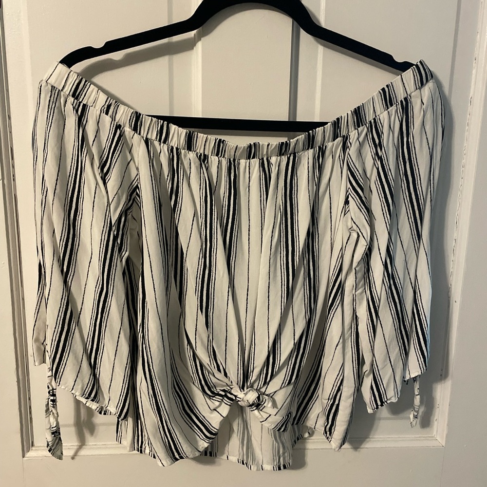 Forever 21 Striped Off-Shoulder Women's Top